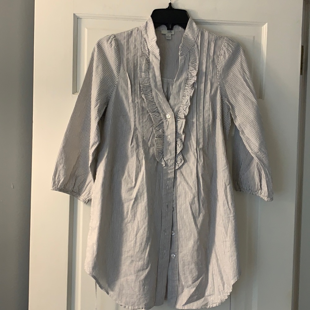 Odille size 6 cotton button down top.